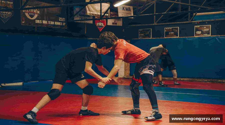 磨砺自我，绽放光芒！